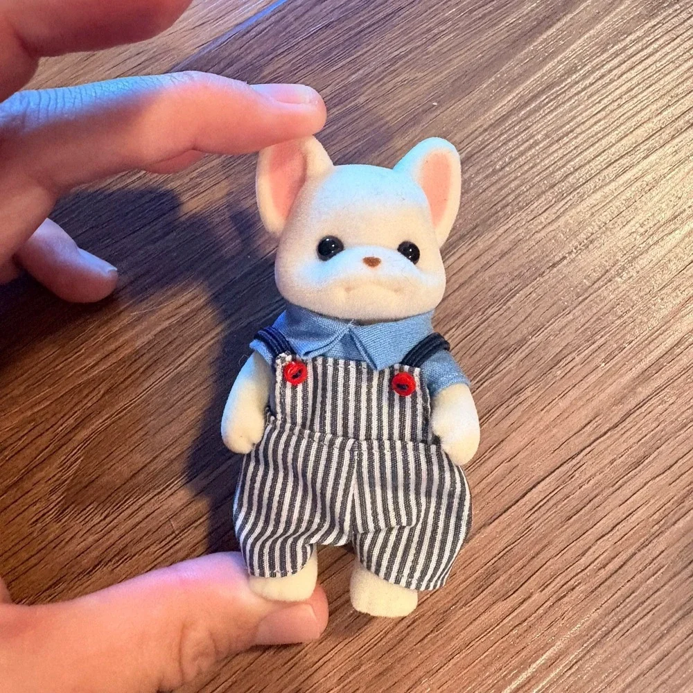 Sylvanian Families Calico Critters French Bulldog Brother Sister Figures